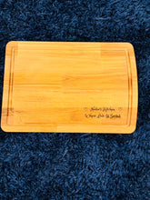 Load image into Gallery viewer, PERSONALIZED CUTTING BOARD
